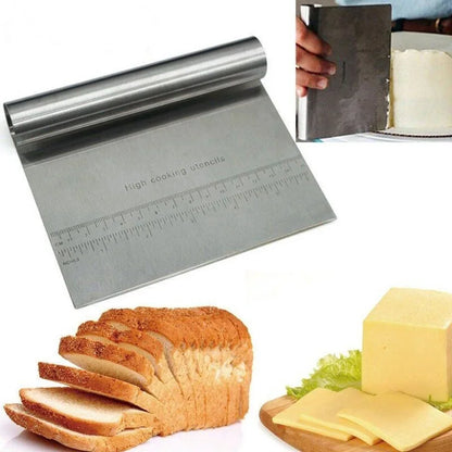 Coupe-pâte inox avec règle graduée, vue 4
