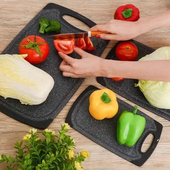 planche a decouper plastique ergonomique cadeau ideal CleanCut Pro 