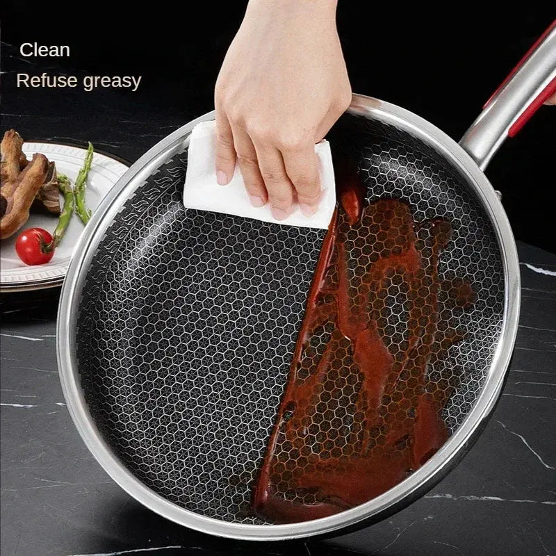 poele-inox-inoxia-facile-a-nettoyer-entretenir